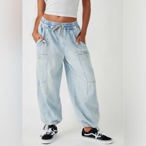 Free People We The Free Bright Eyed Low Slung Barrel Jean XL